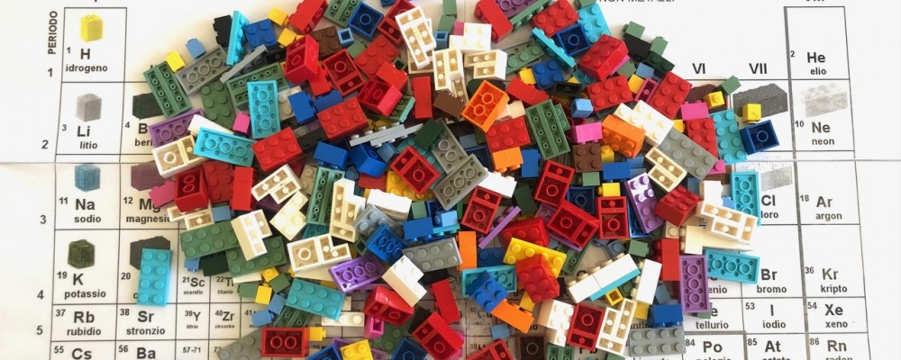1000 400 la chimica con i mattoncini lego 1