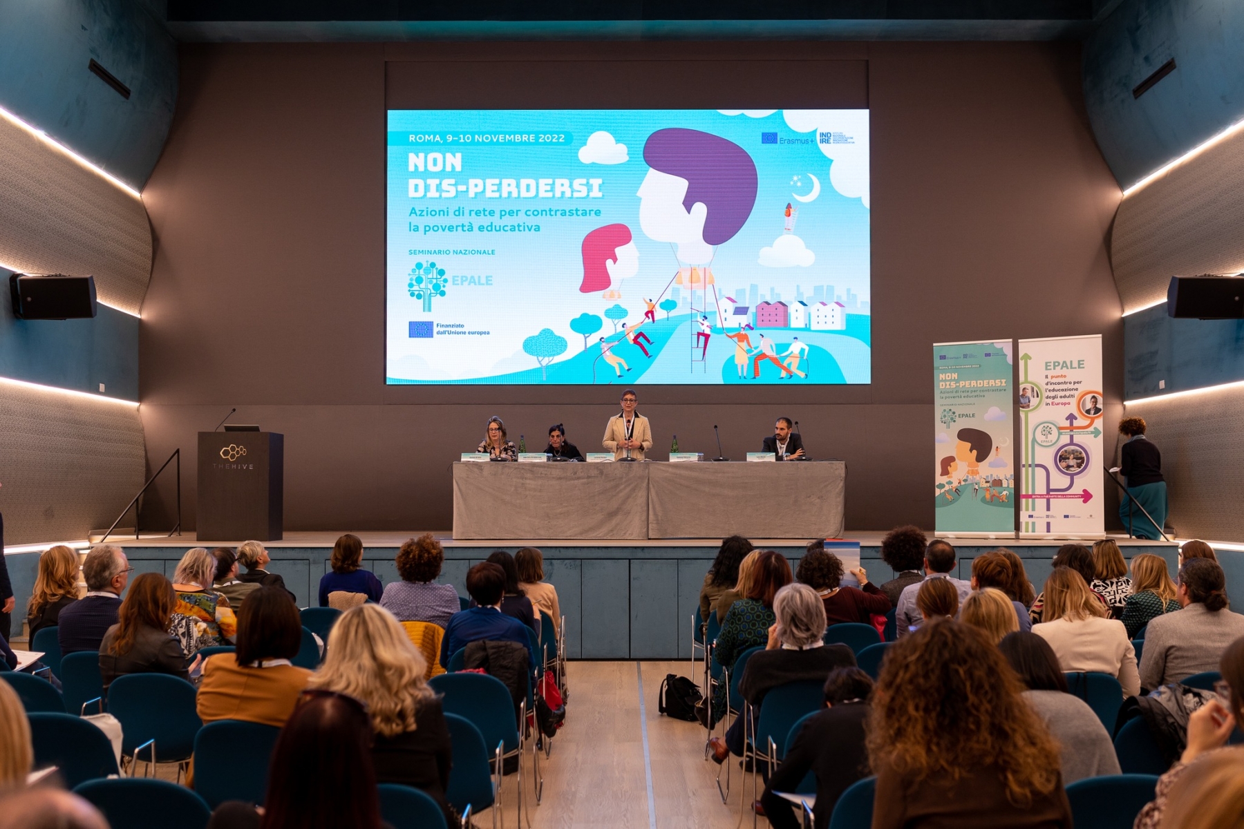 Seminario nazionale “Non dis-perdersi. Azioni di rete per contrastare la povertà educativa”.