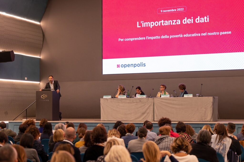 Seminario nazionale “Non dis-perdersi. Azioni di rete per contrastare la povertà educativa”.