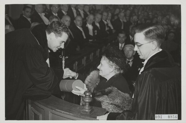 Maria Montessori Wikipedia ®