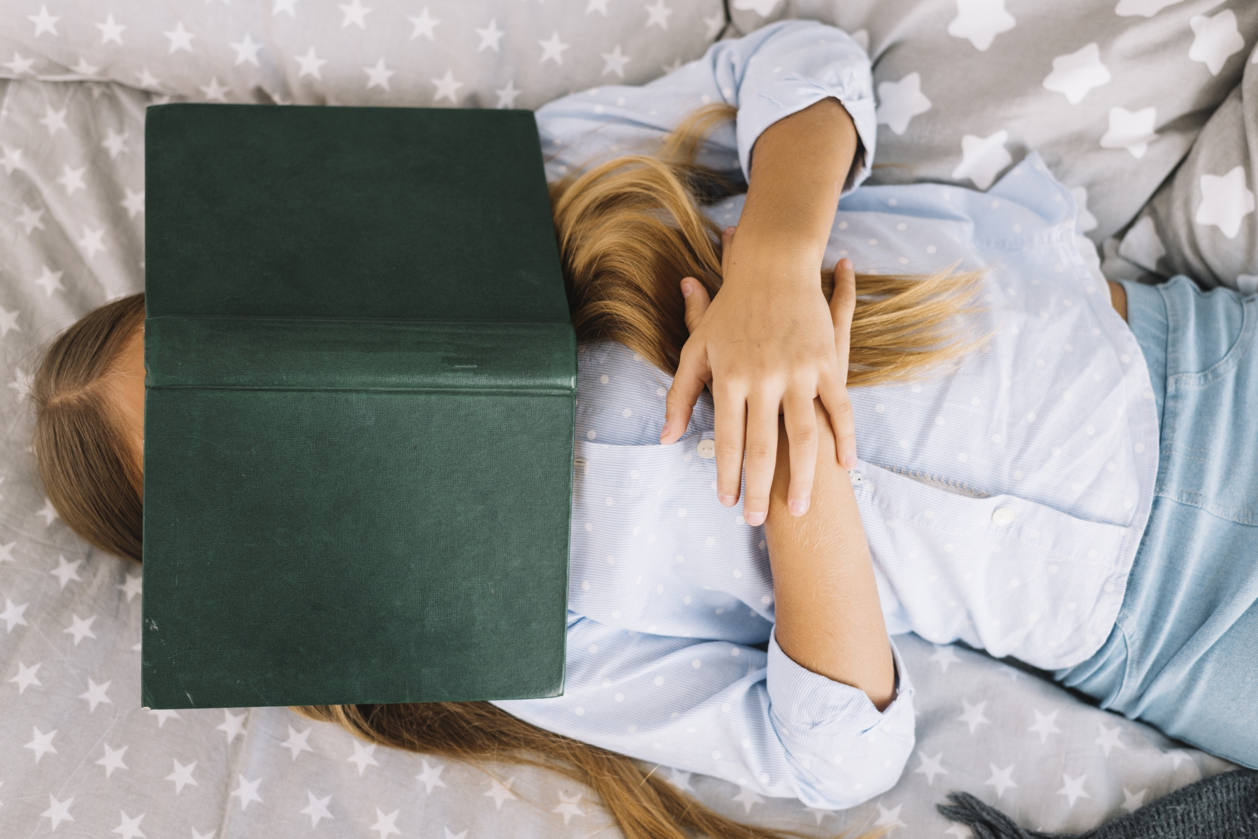 Le nuove generazioni non amano la poesia?