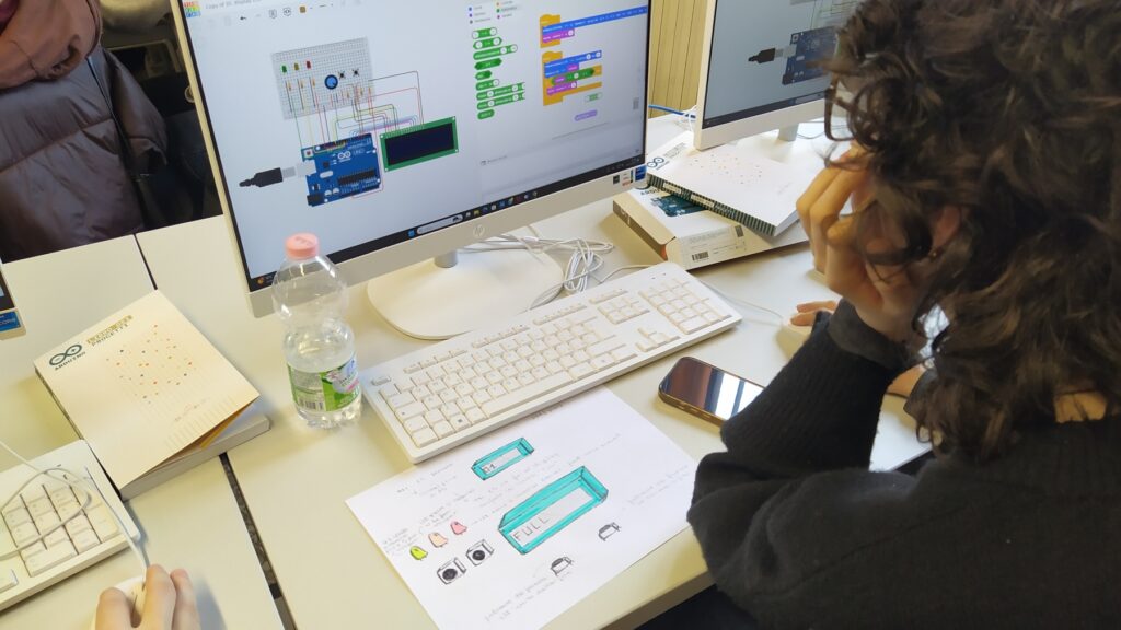 Arduino al Liceo Classico? Tutto è possibile, con le Coloriture! img 20240216 125841 6630acec1631c esperimento coloriture 1