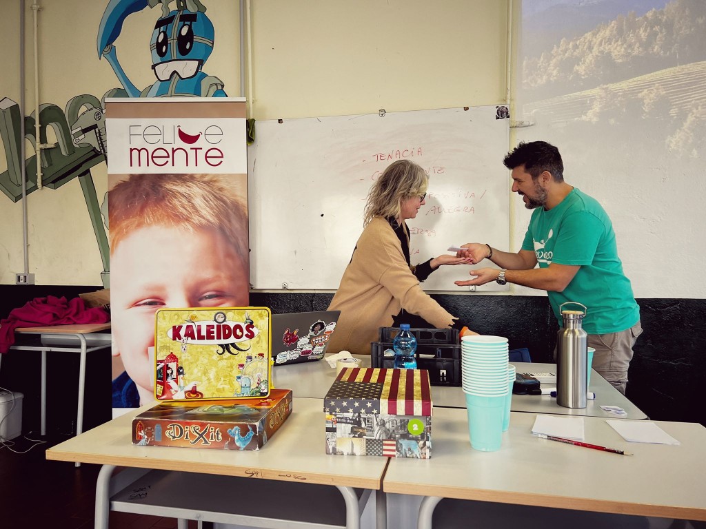 Felicemente a scuola: neuroscienze ed empatia per il benessere scolastico whatsapp image 2023 11 16 at 13 25 49 68d268a8c59cd whatsapp image 2023 11 16 at 13 25 49 68d268a8c59cd